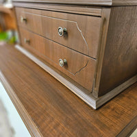 Chest of Drawers with Double Glove Box